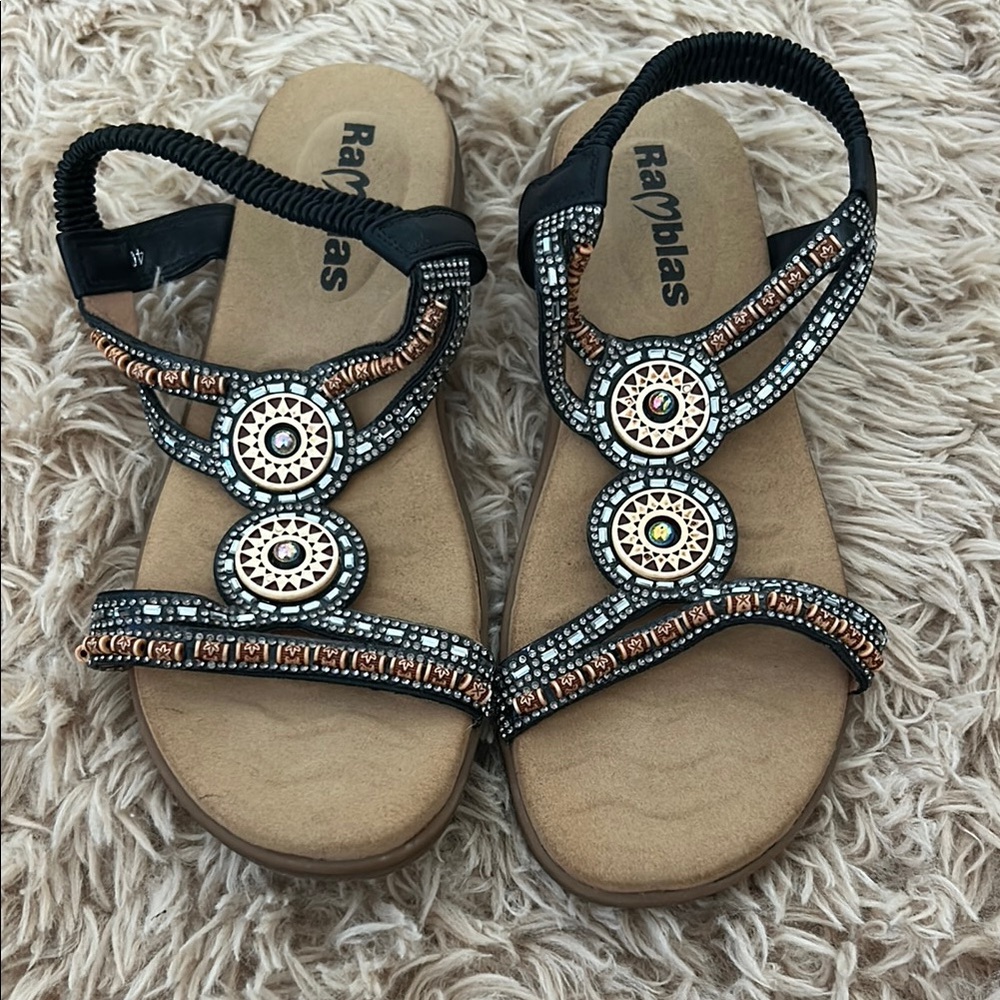 Ray-Ban Women's Sandals with Beaded Design - Black and Tan